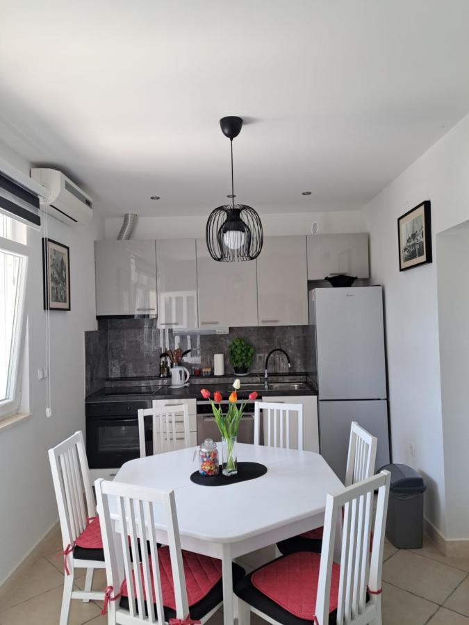 Apartman Dupin Dugi Rat Ngoại thất bức ảnh